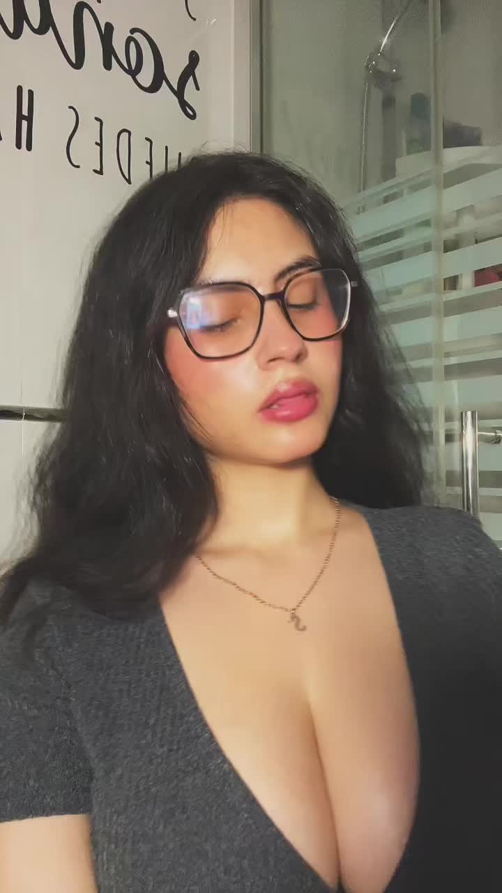 @goodgyakbadbitch