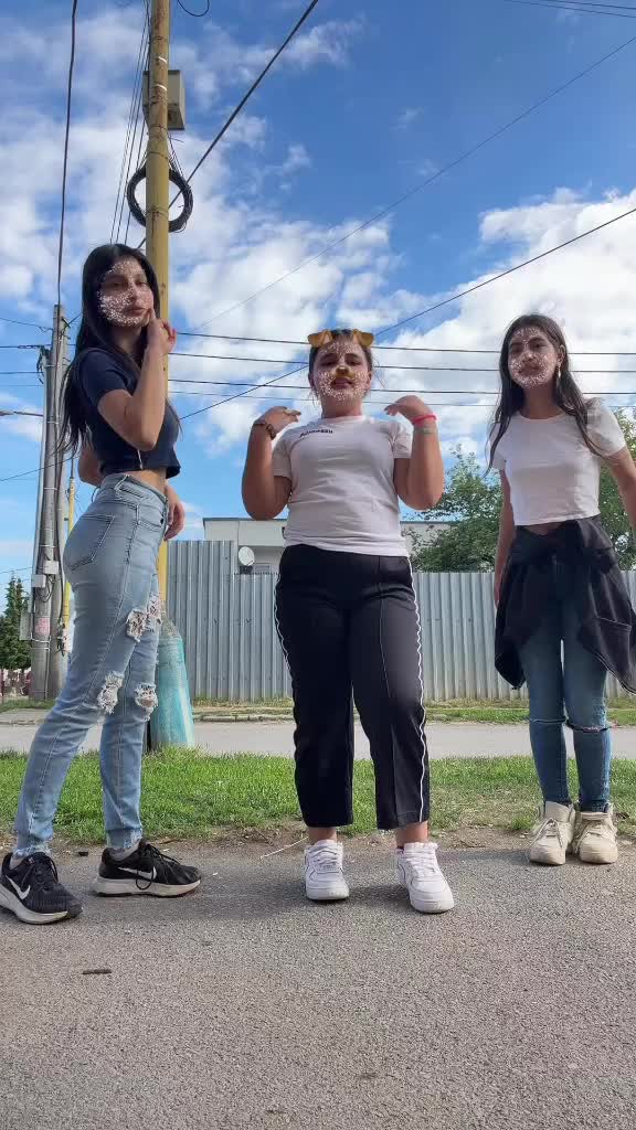 @Itzs Vanessa