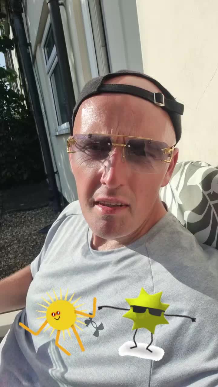 @Genuineseansaundersworld
