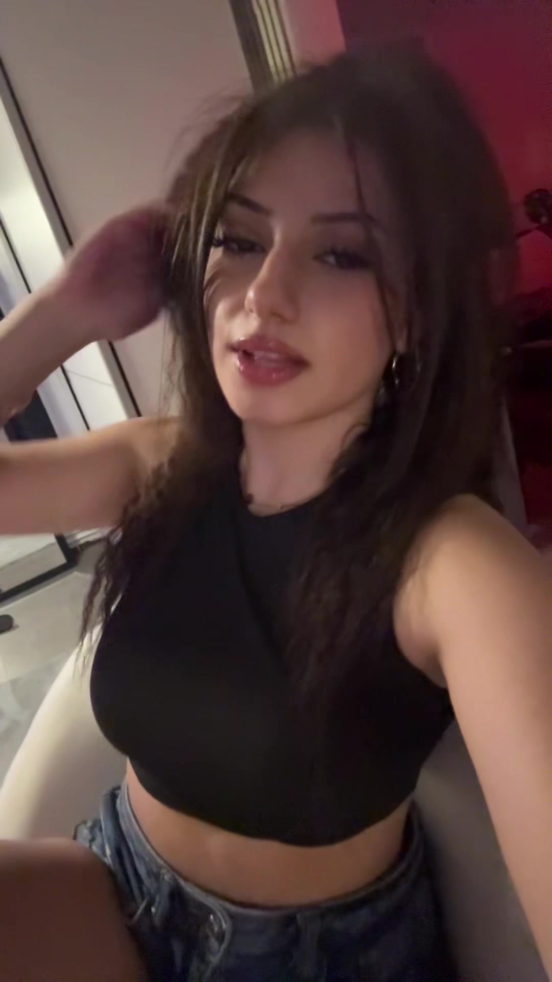 @𝐸𝓁𝒶..