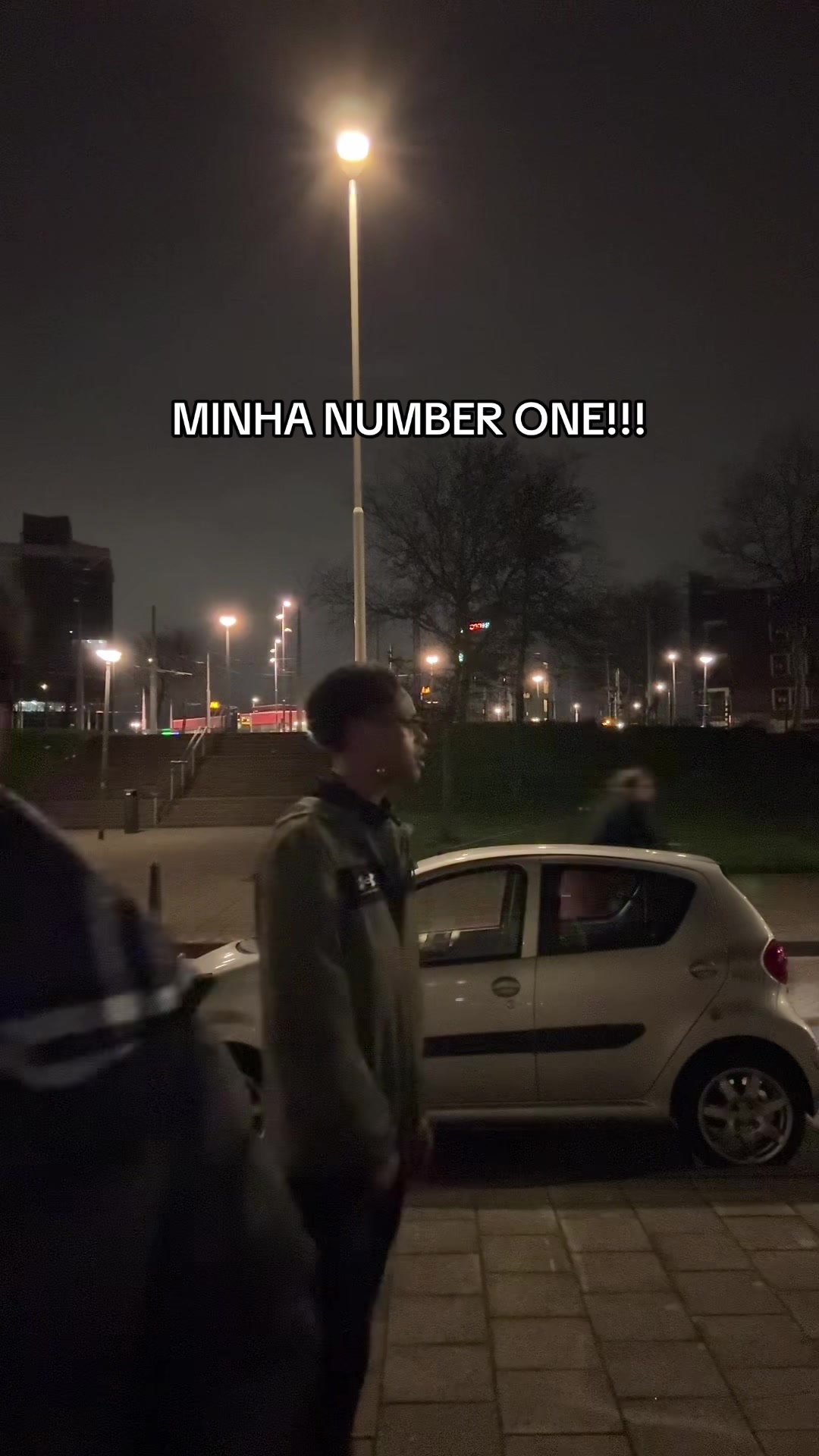 @MÉNIO