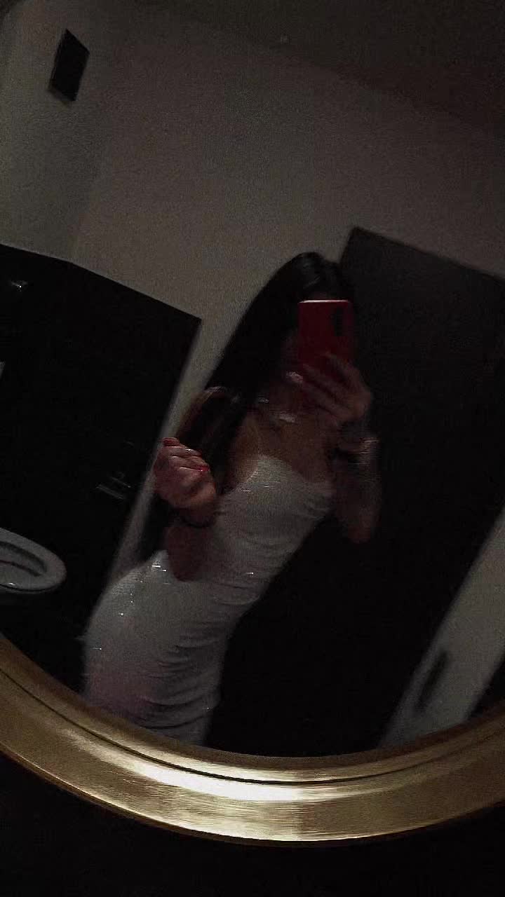 @Nikoletta Georgina