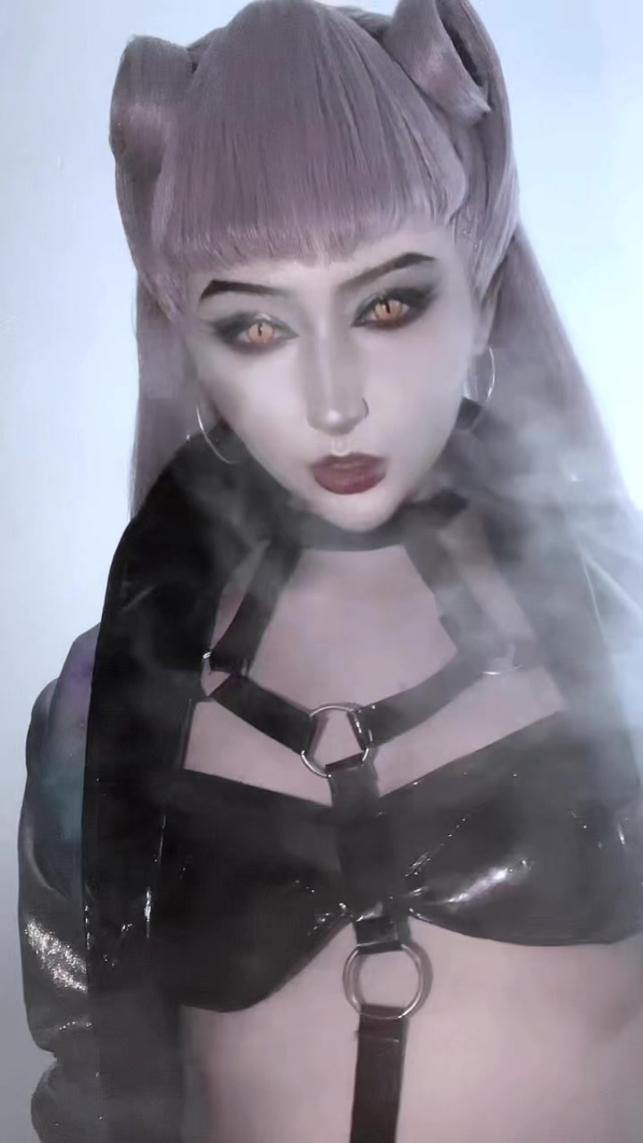 @salinewitch