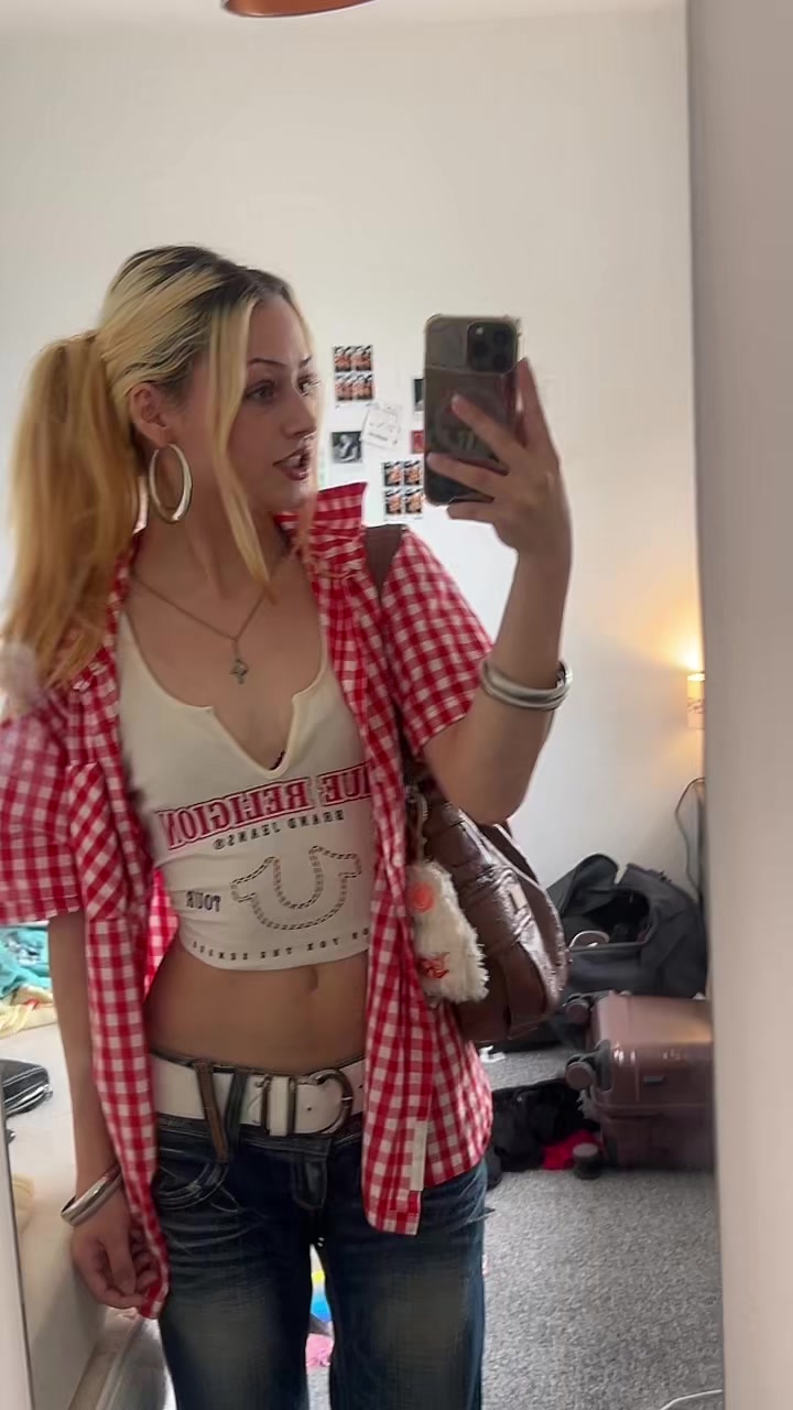 @Bl00d wh0rr3