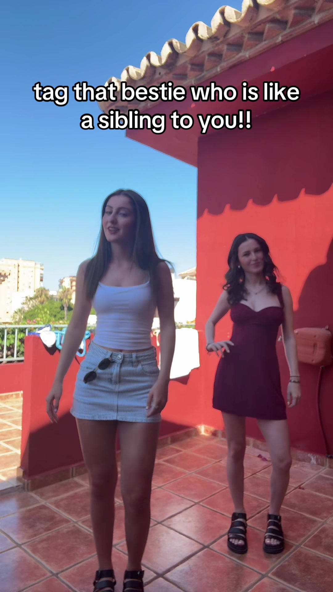 @thesimp5onsisters