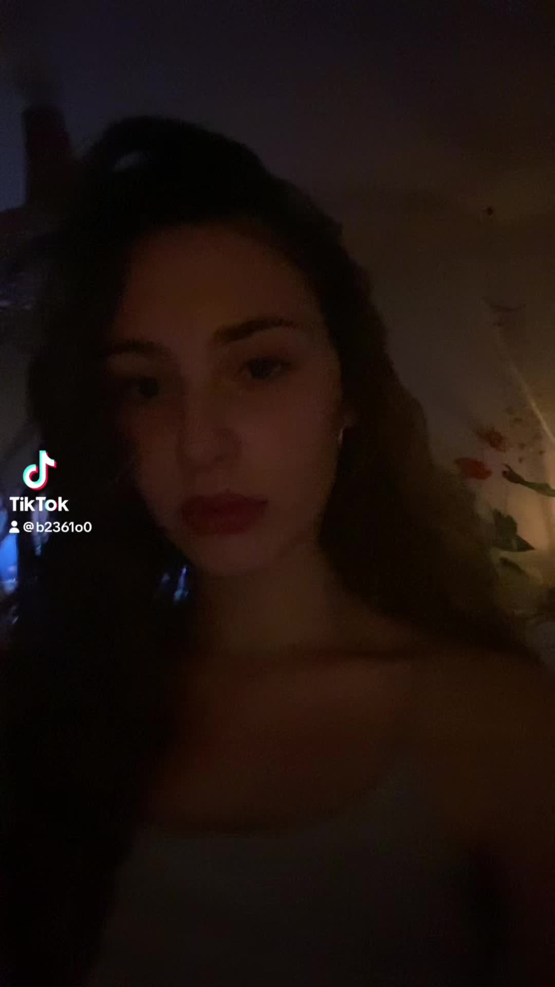 @maisieᥫ᭡.