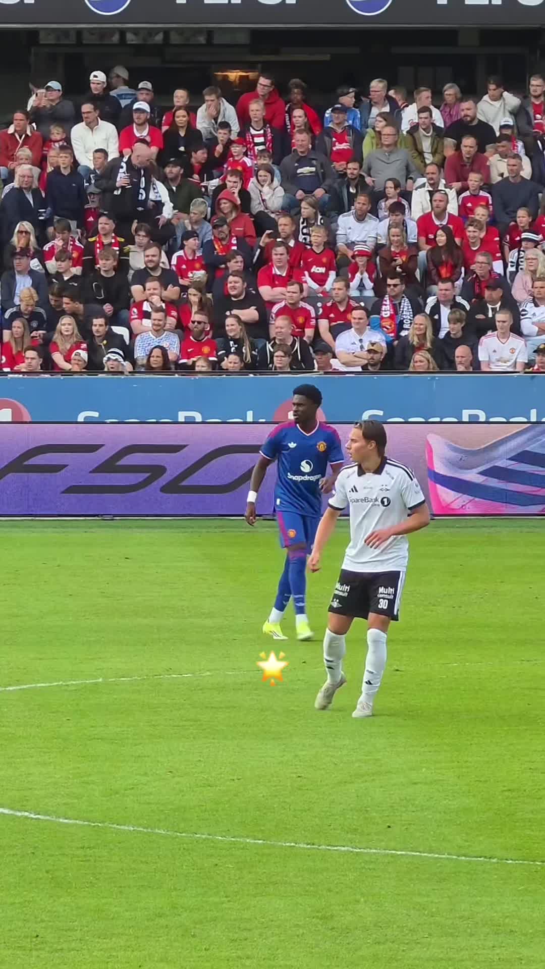 @IzaanUTD7_🇾🇪