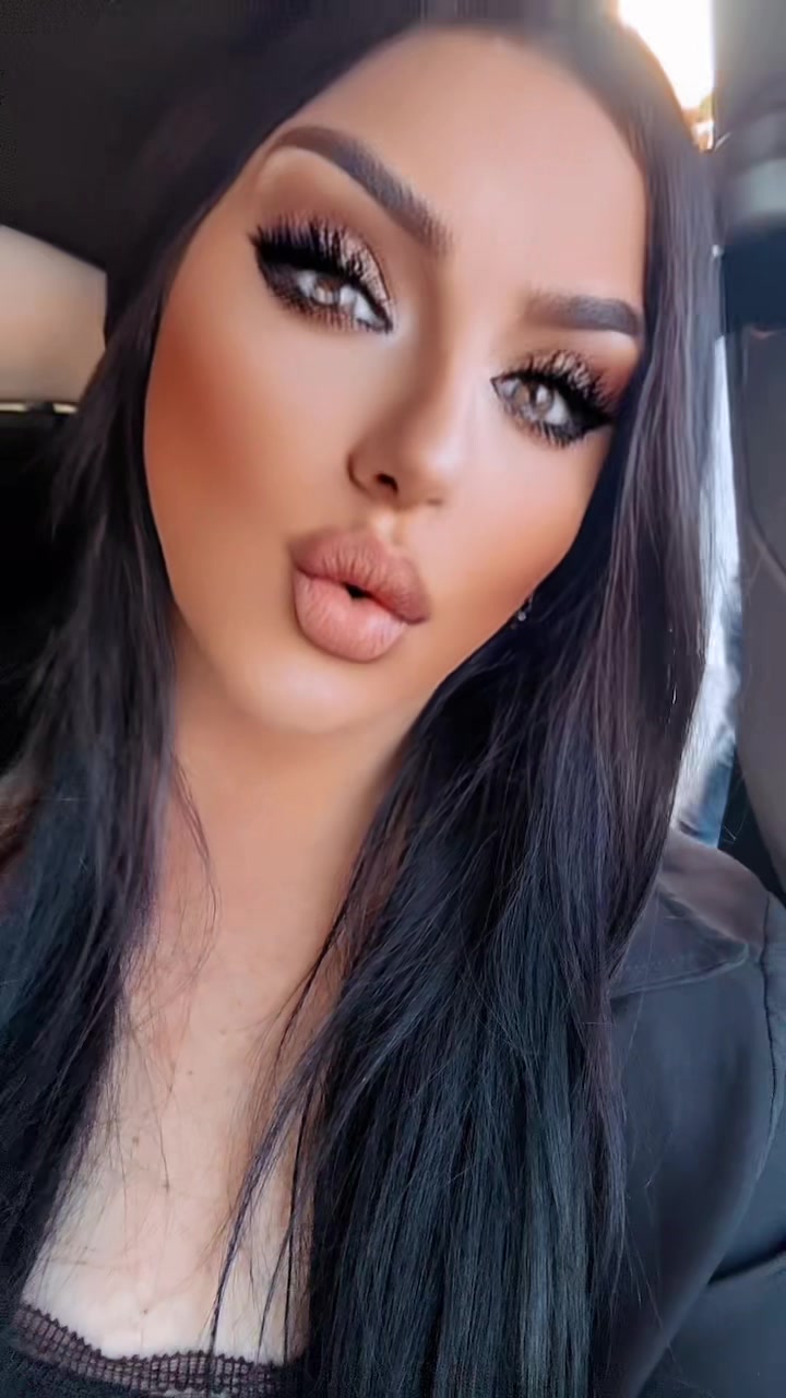 @Melania Ferrara