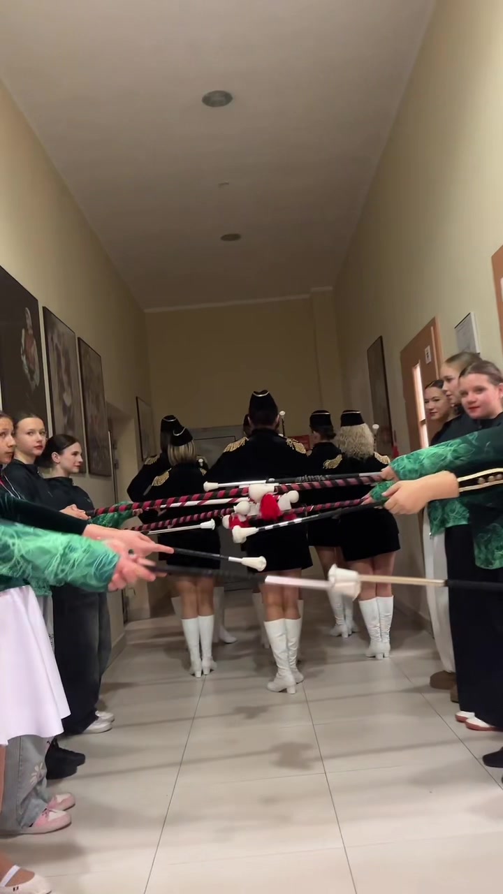 @mażoretki