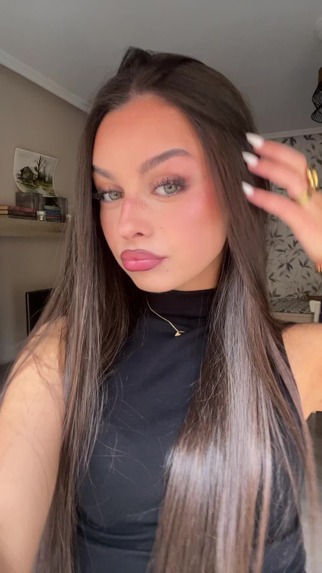 @ángela☀️