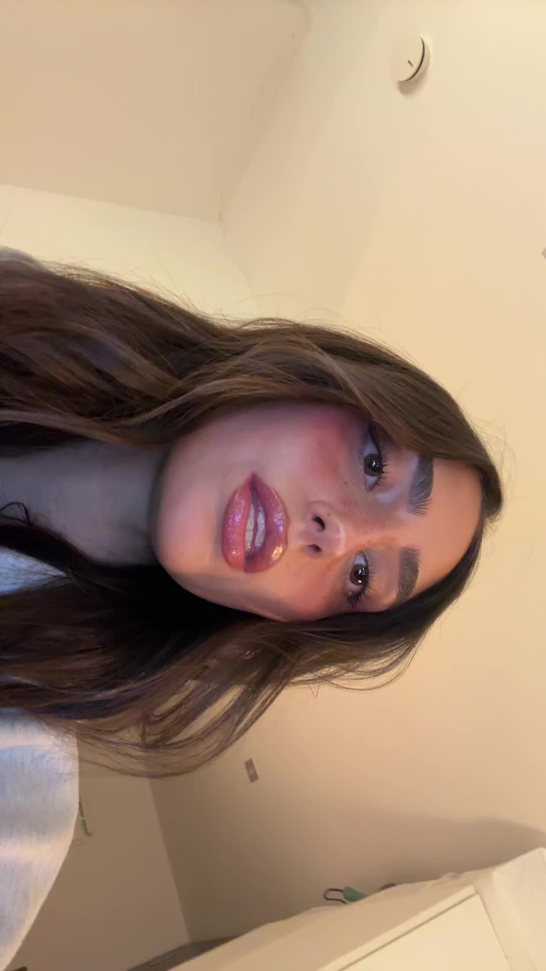 @⠀