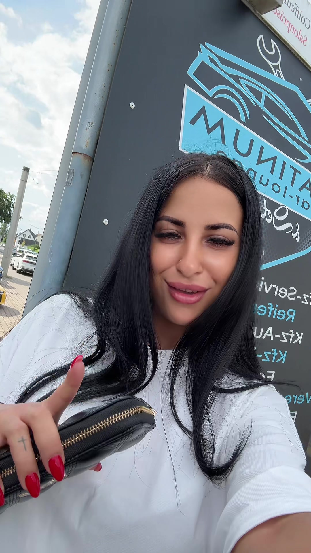 @Andreeea