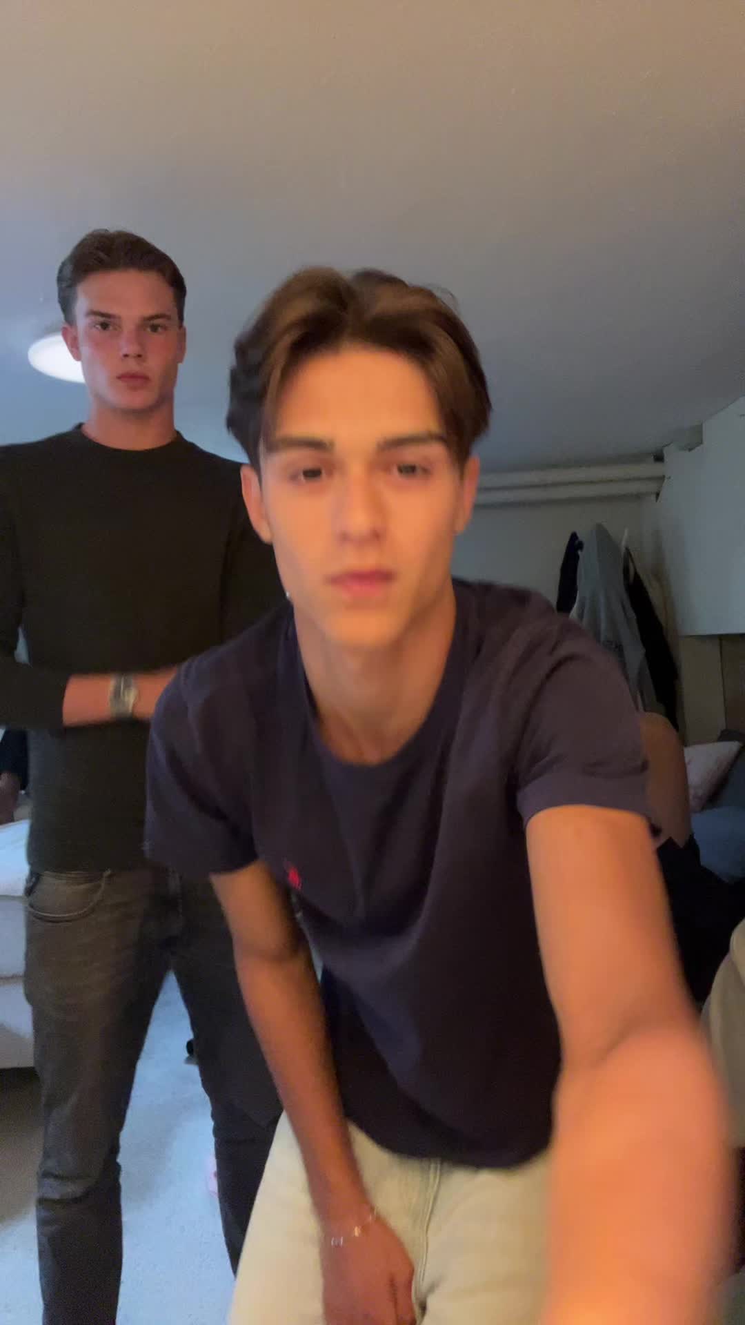 @H4J3M🧬