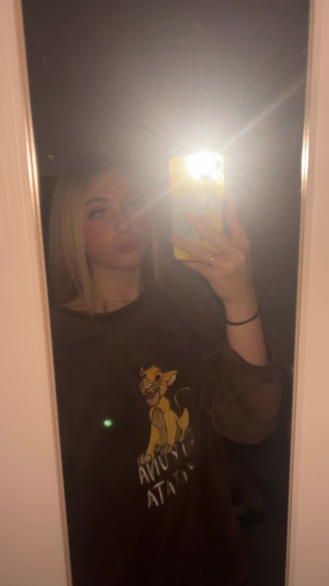 @𝐋𝐀𝐂𝐄𝐘 𝐆𝐈𝐋𝐋𝐎𝐓𝐓❤️