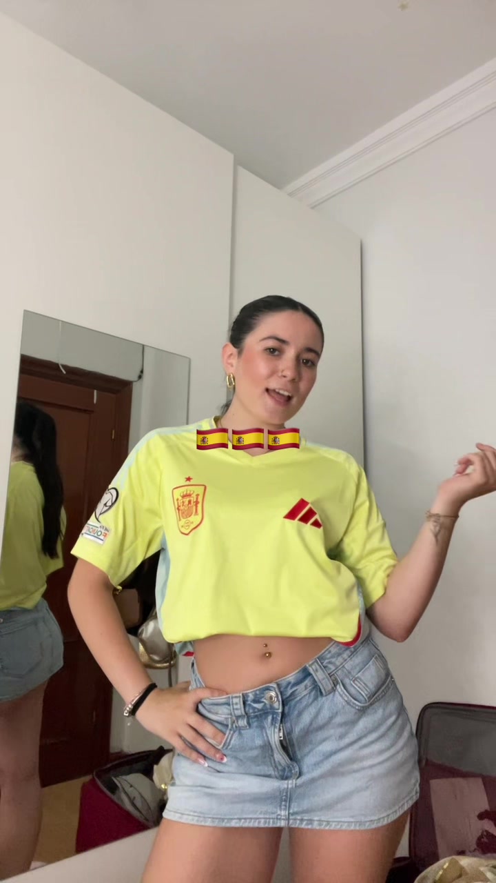@Paulaamr