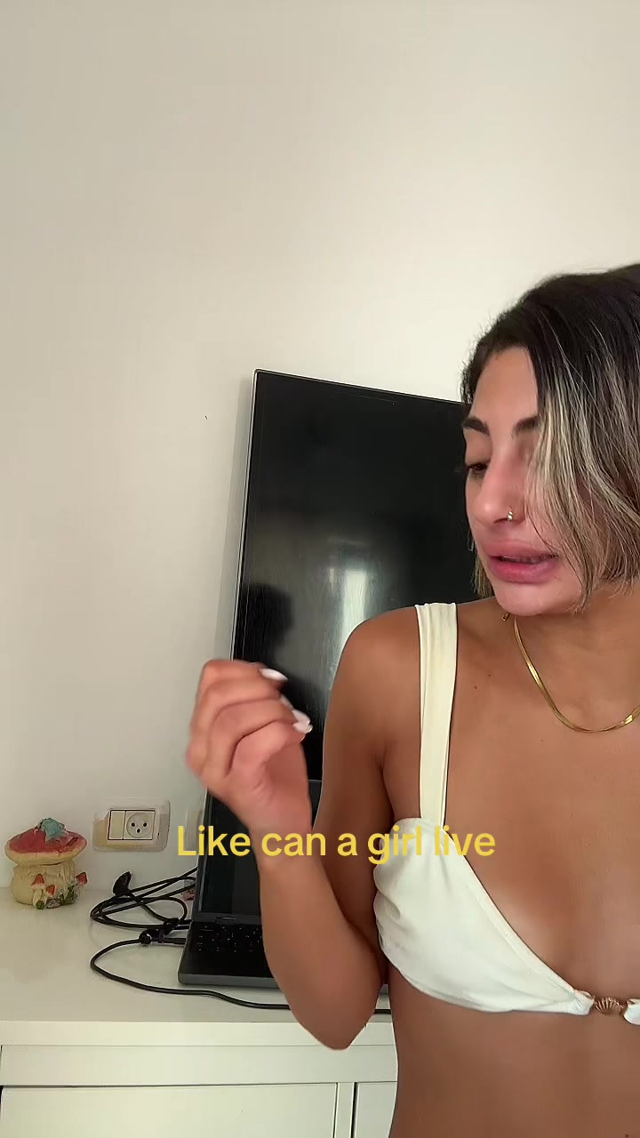 @Lilyyyy