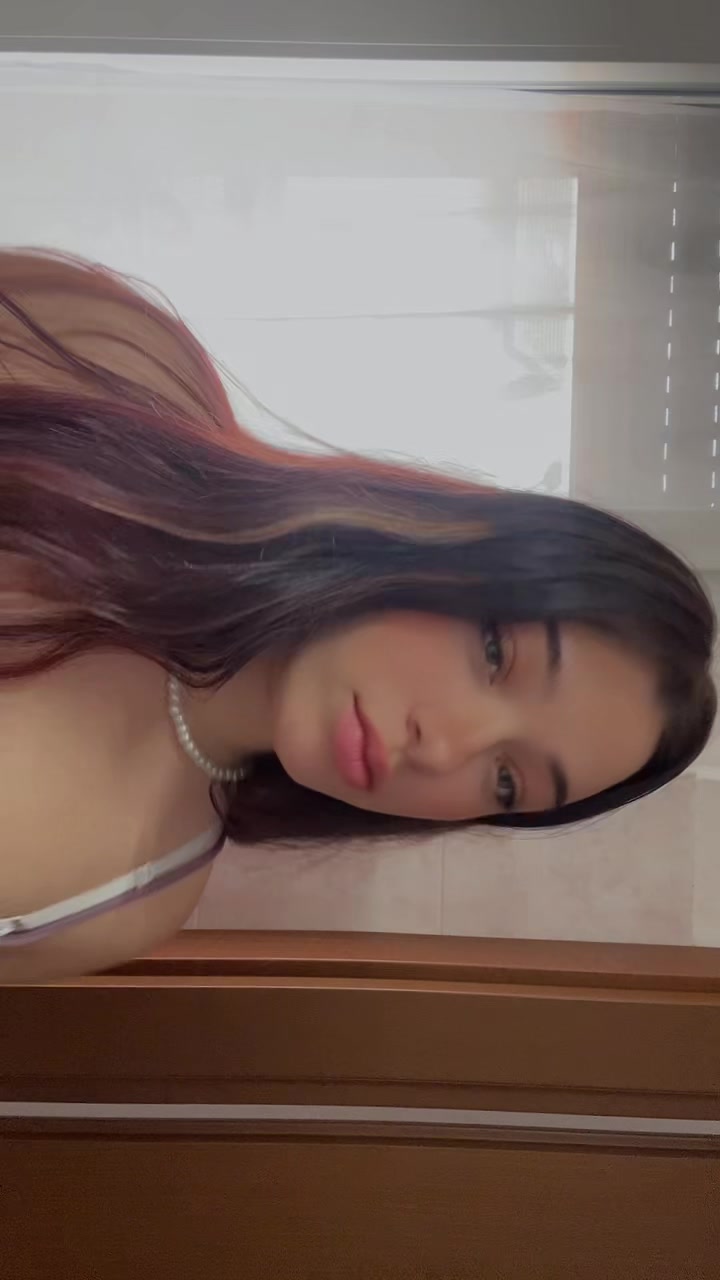 @Nena 💜