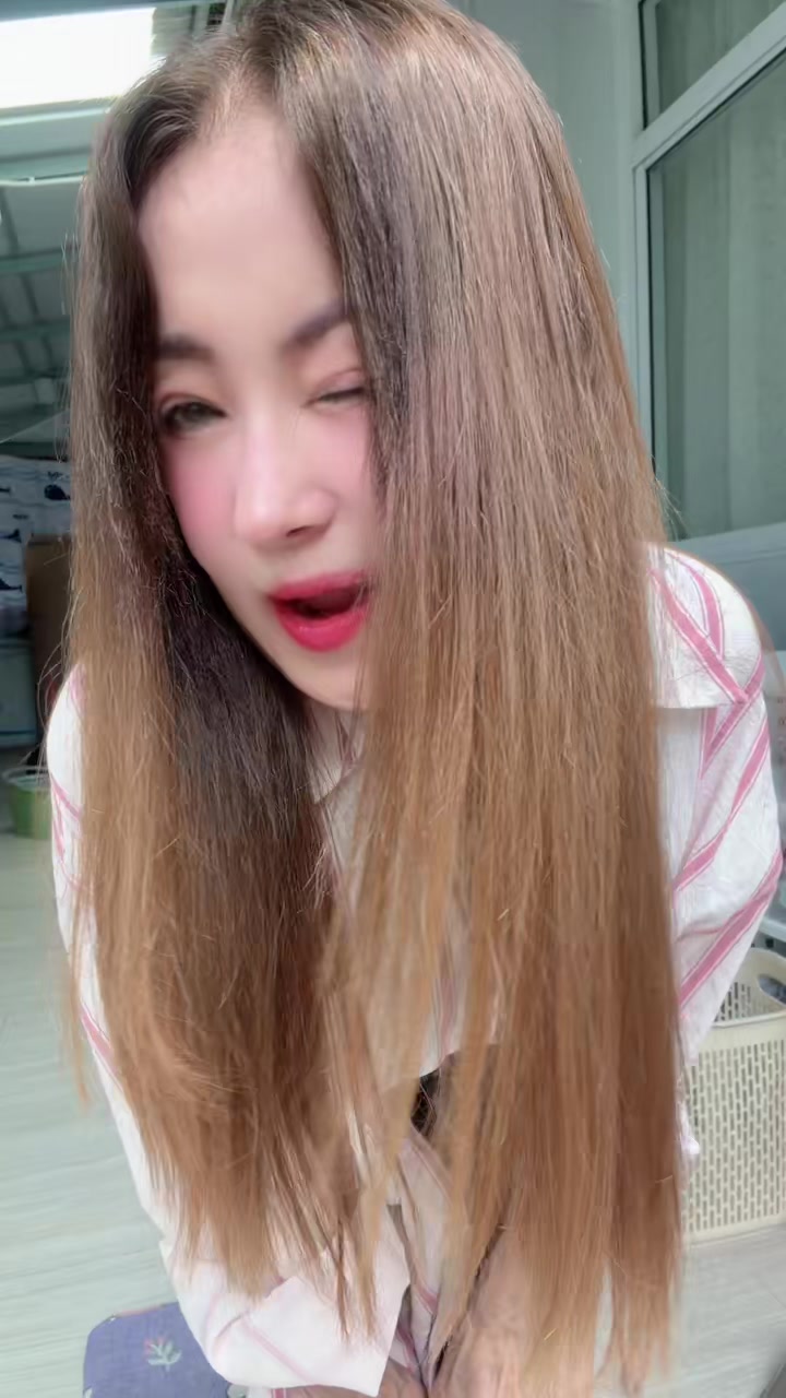 @Natalie🇹🇭🇬🇧