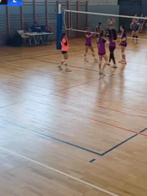 @🏐💙❤️