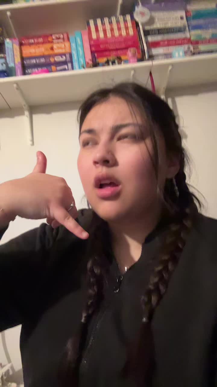 @Caro🦋ྀིྀ