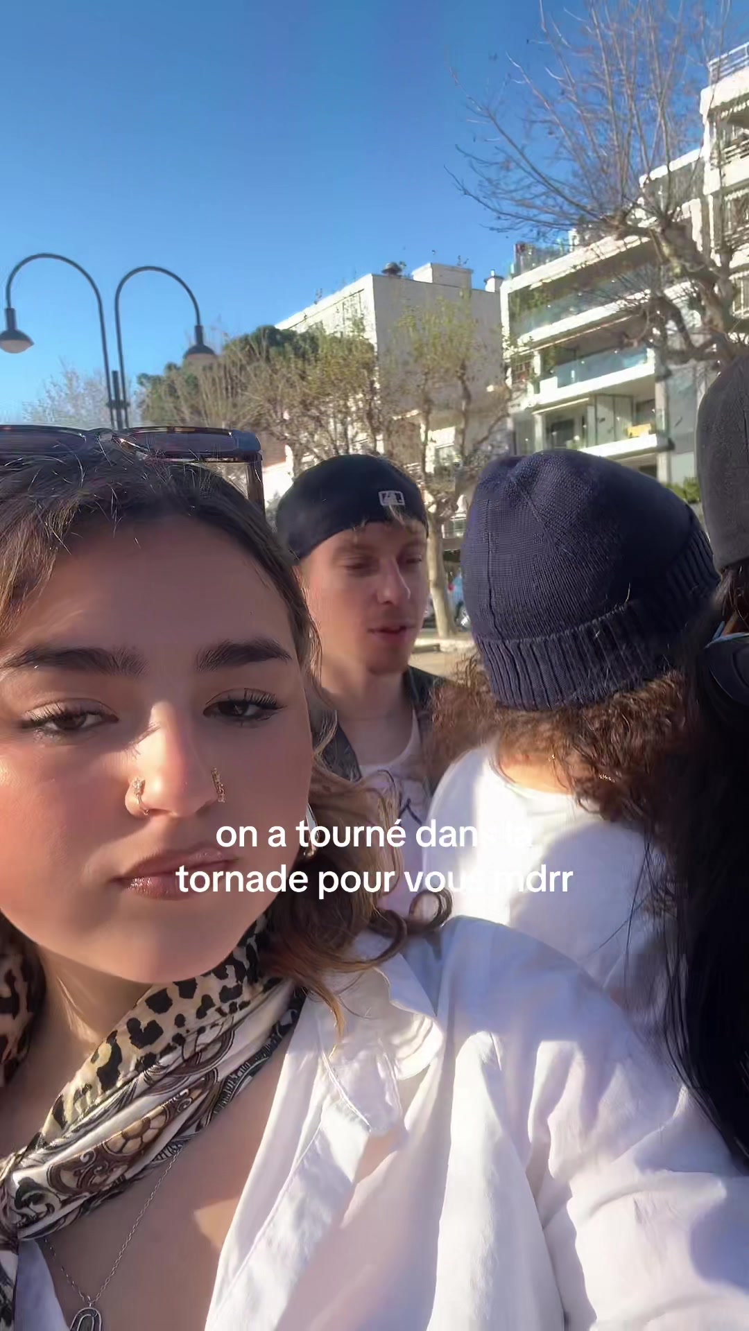 @DOUDA