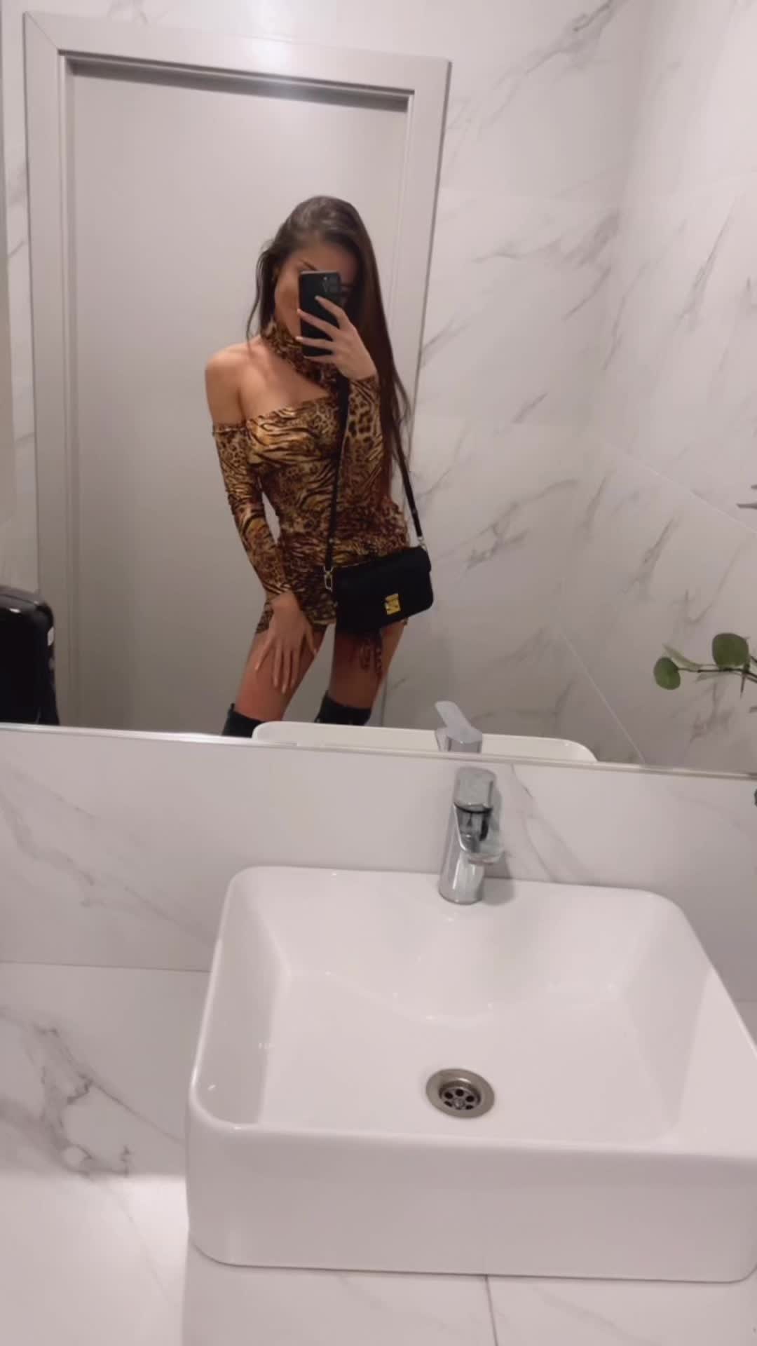 @domi_anna_presley