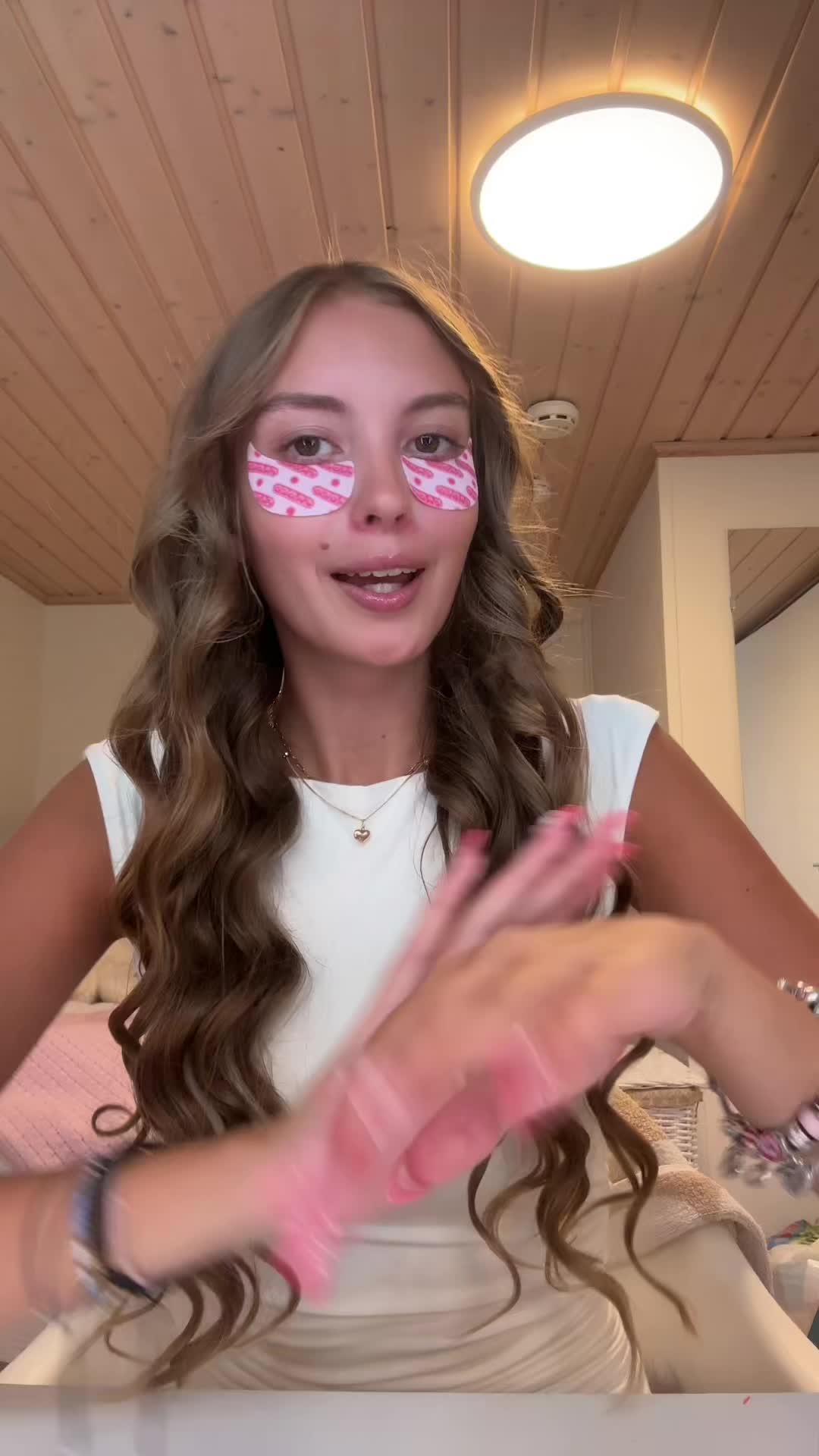 @olivialarjomaa