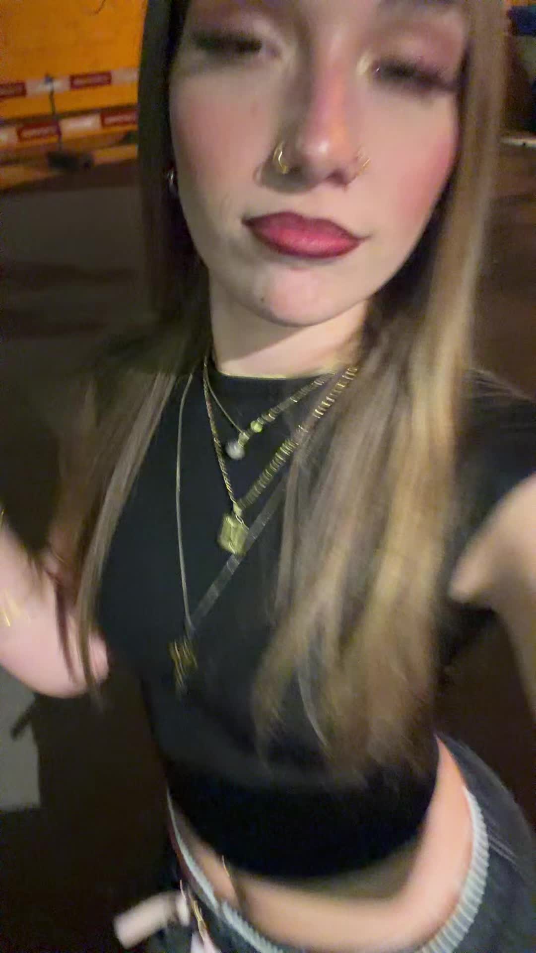@𝒂𝒓𝒊