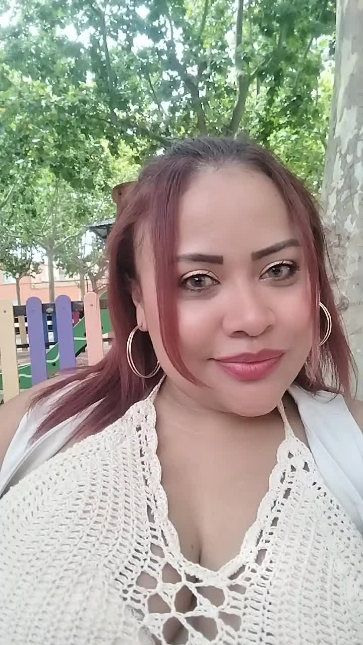 @Karolinayassury.