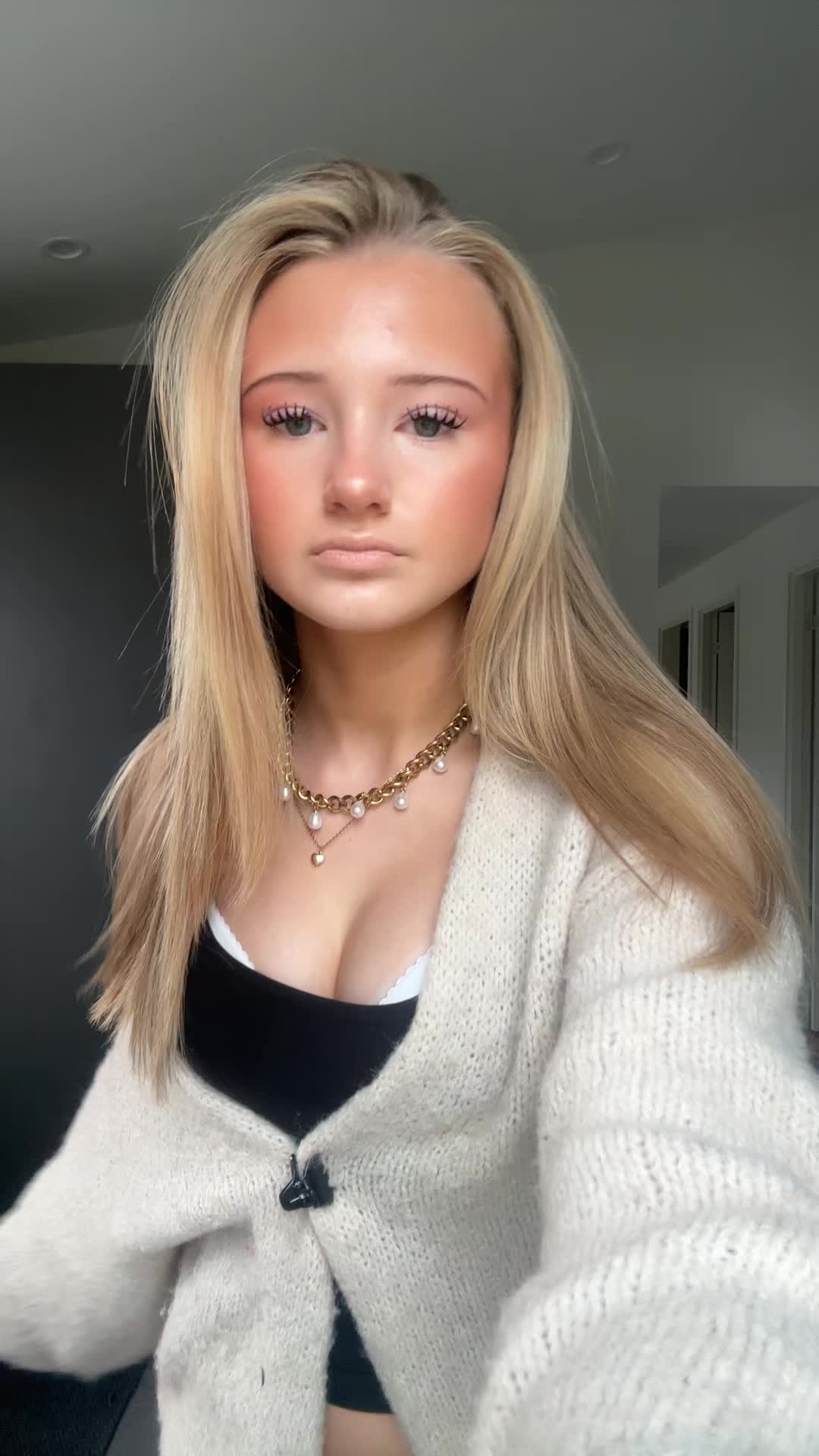 @Emmiss