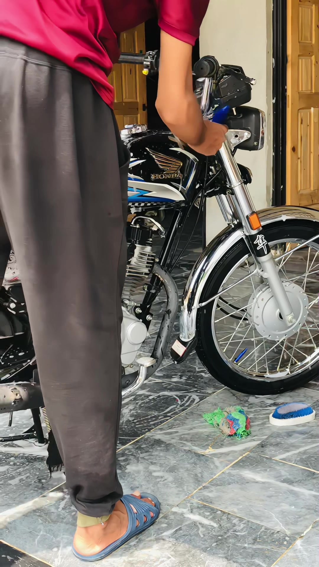 @مَلک زَادہ🥱