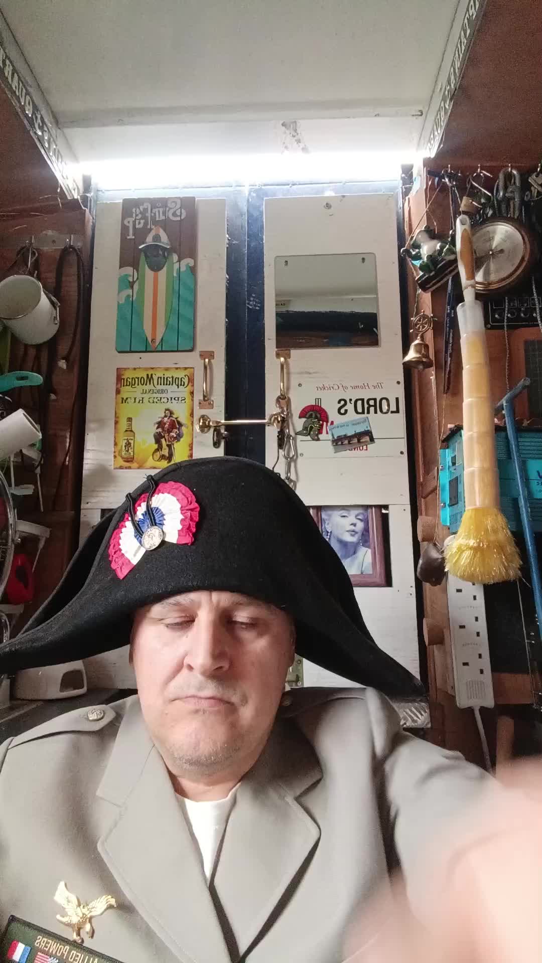 @Pascual Jean-louis
