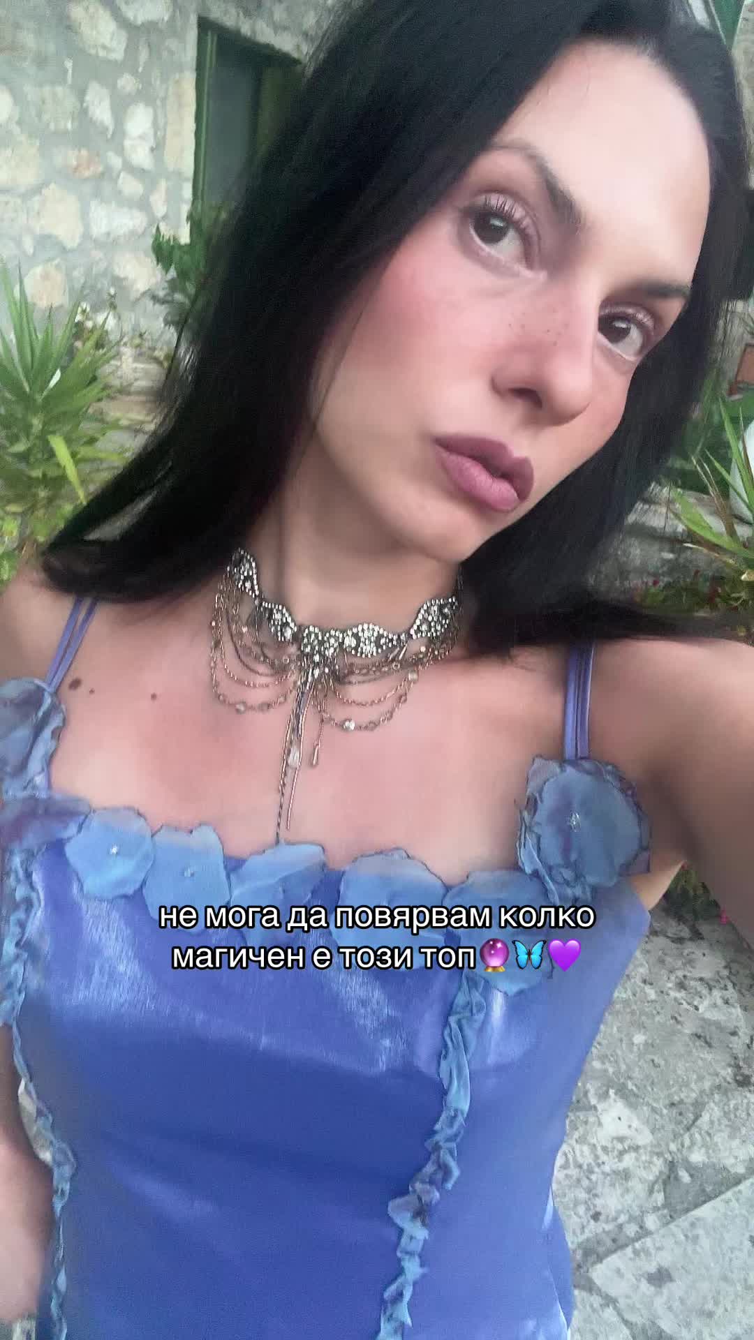 @๑˚。⋆ ⭒goldiffic⋆˚꩜。⋆˚