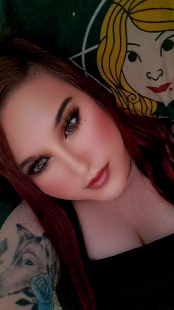 @QueenPandaPaw🐼🔥❤️🤍💙