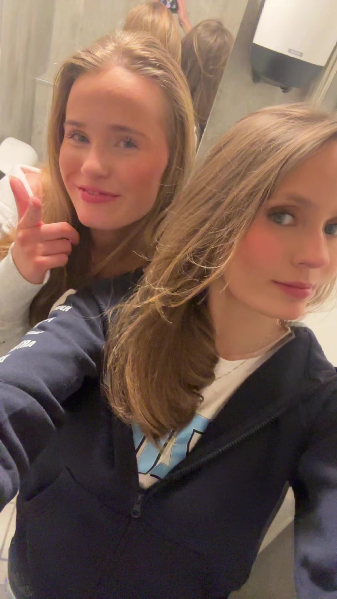 @HelenaWaage