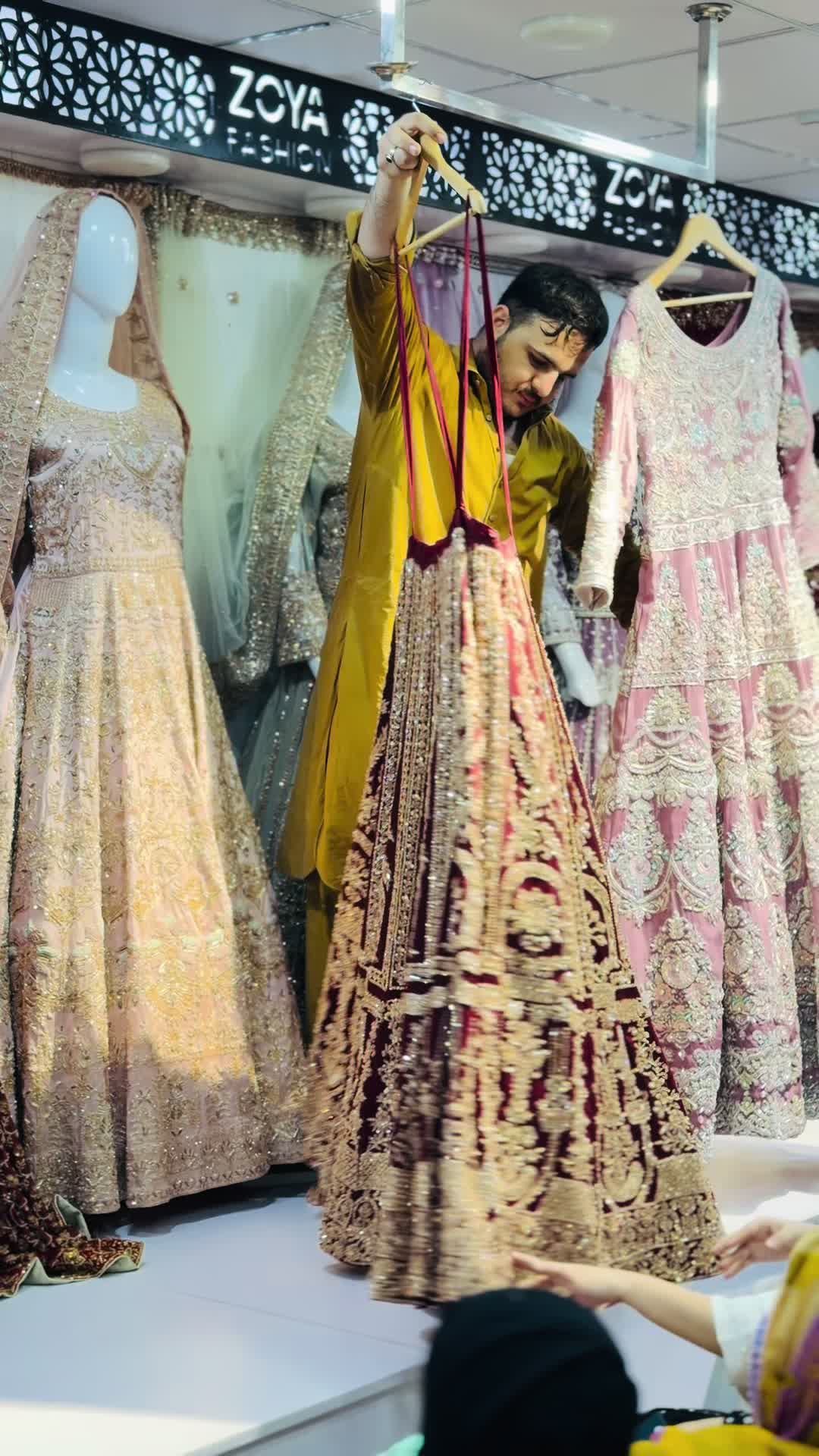 @Zoya Fashion