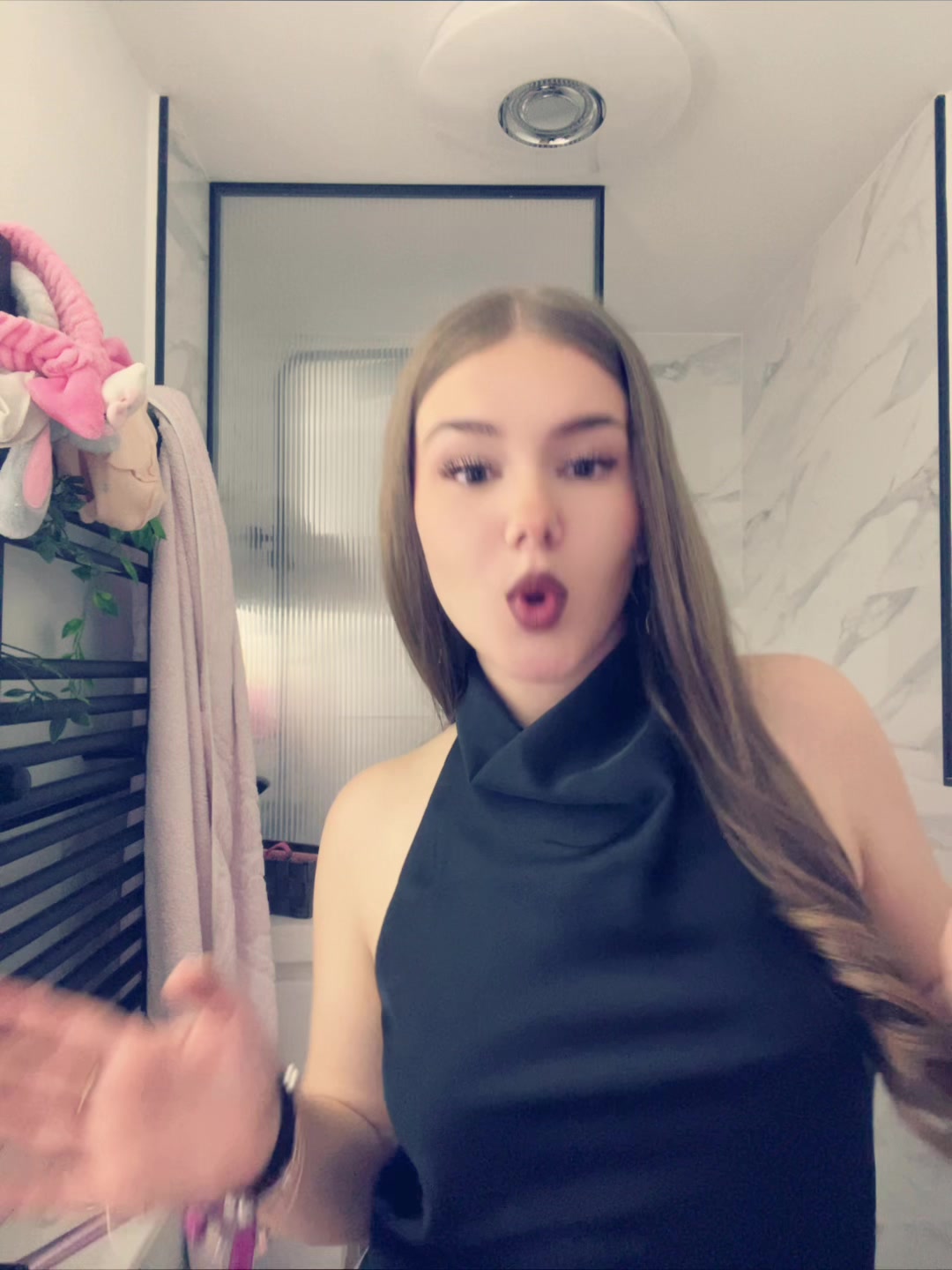 @🦋