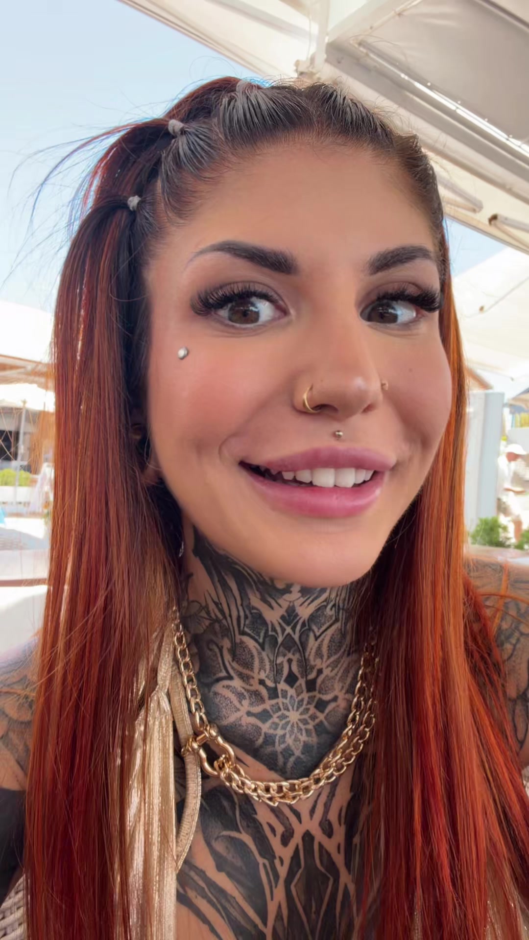 @lindamonika