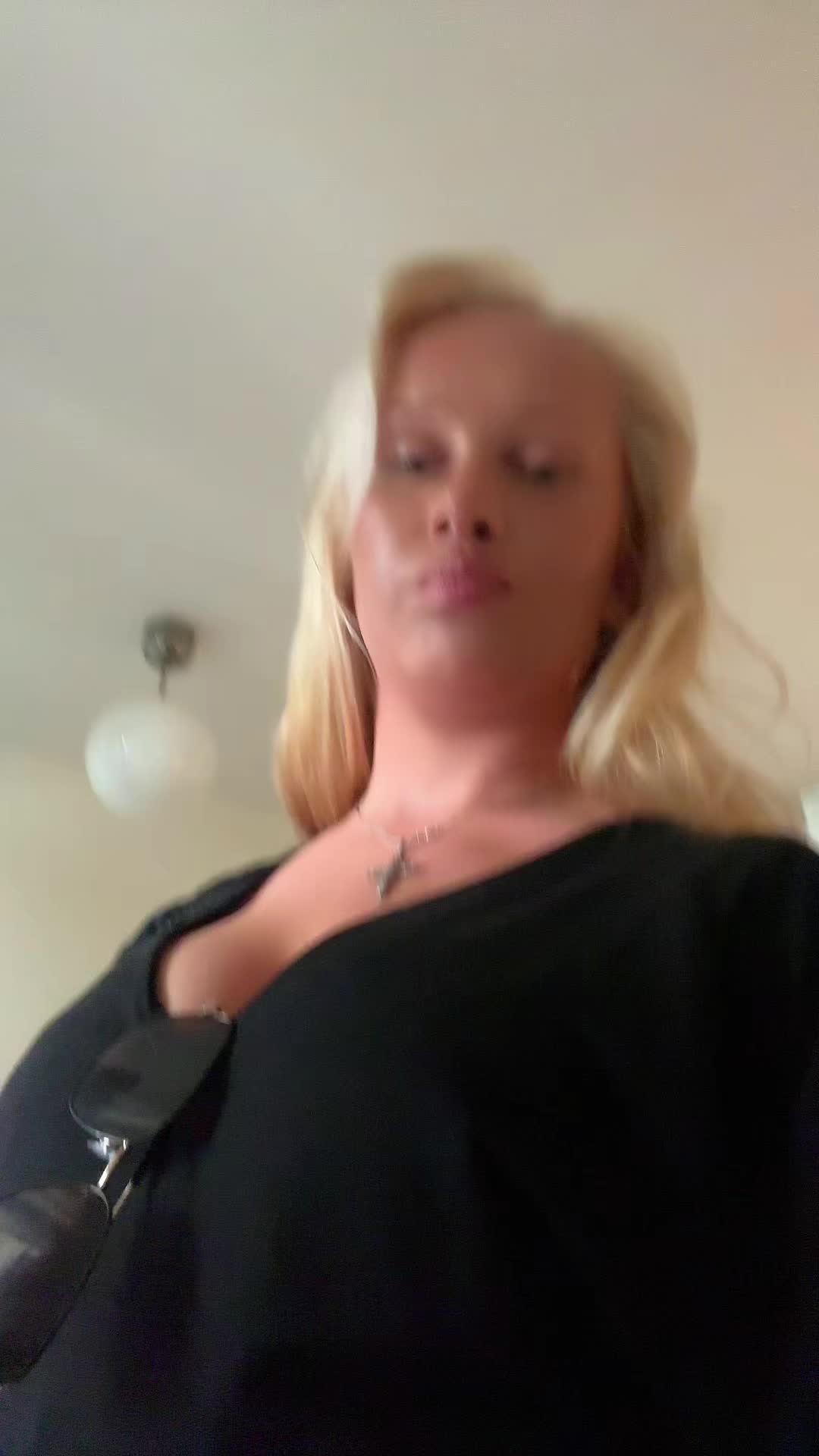 @yrmamibadgalllminauu