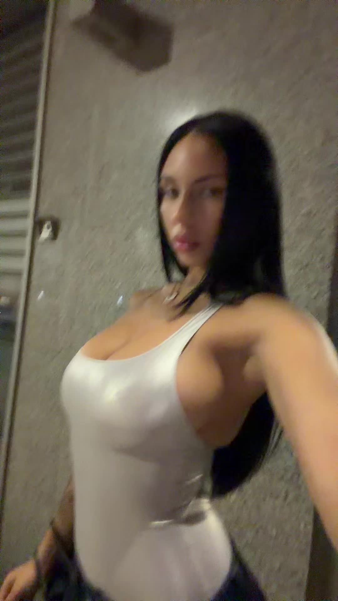 @MIRIANA