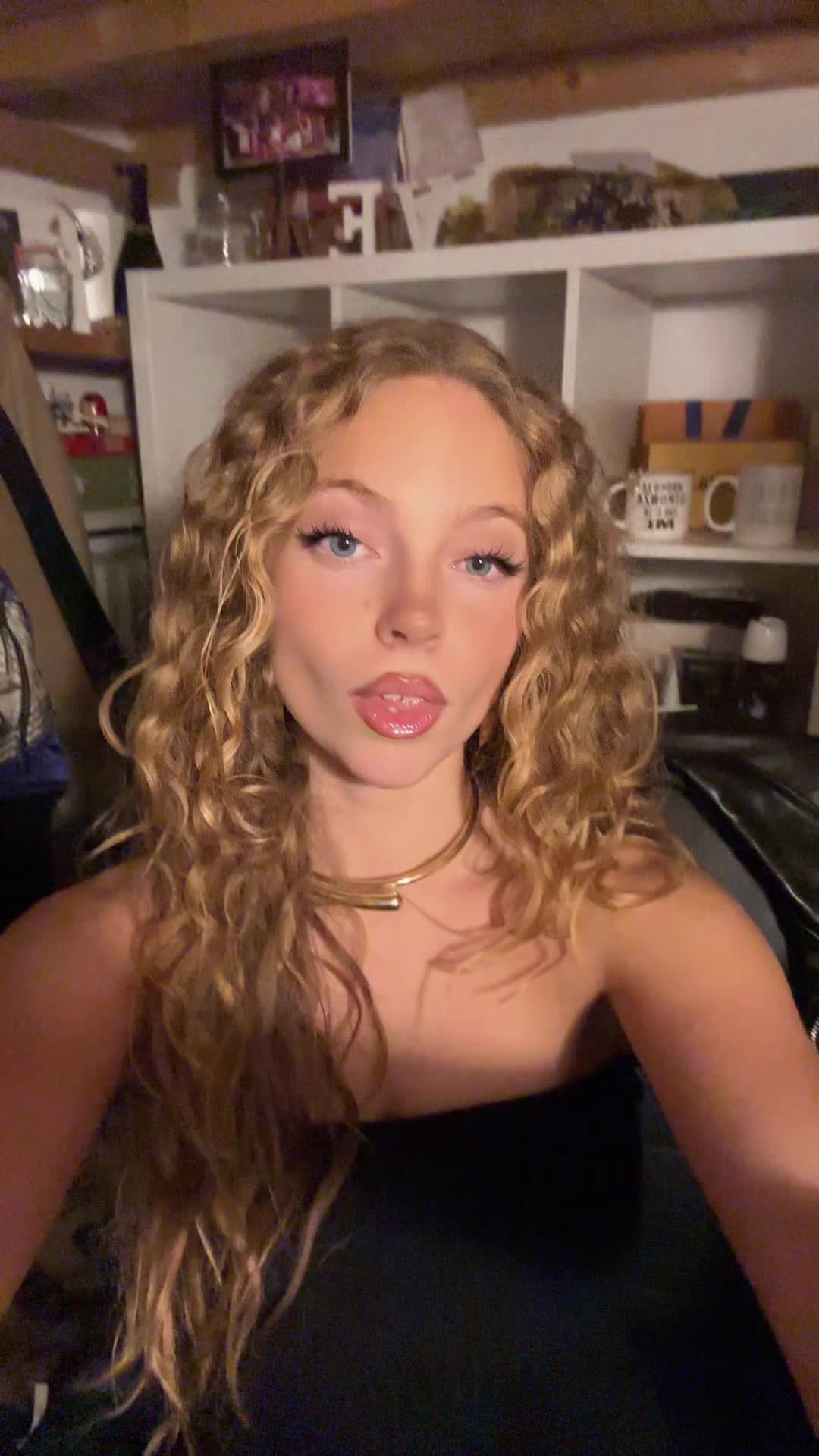 @_vittoriaelena_