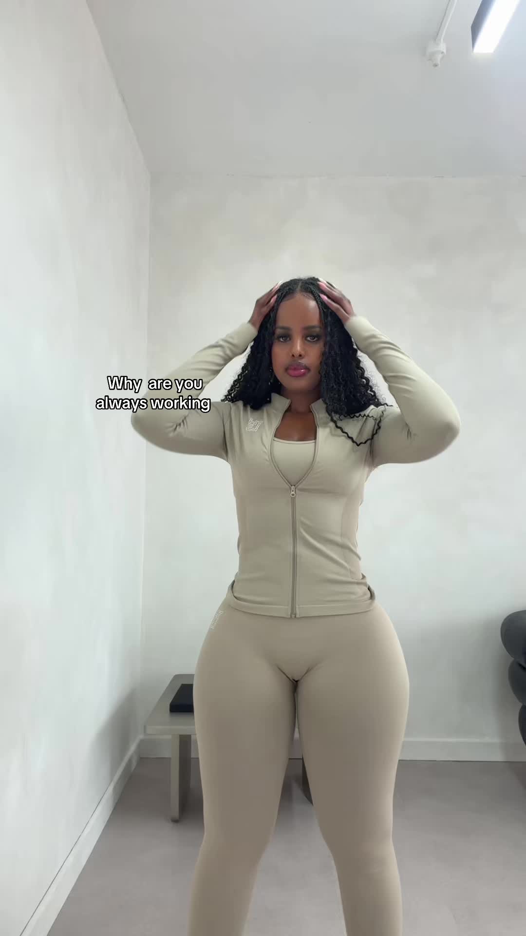 @Yarafitness
