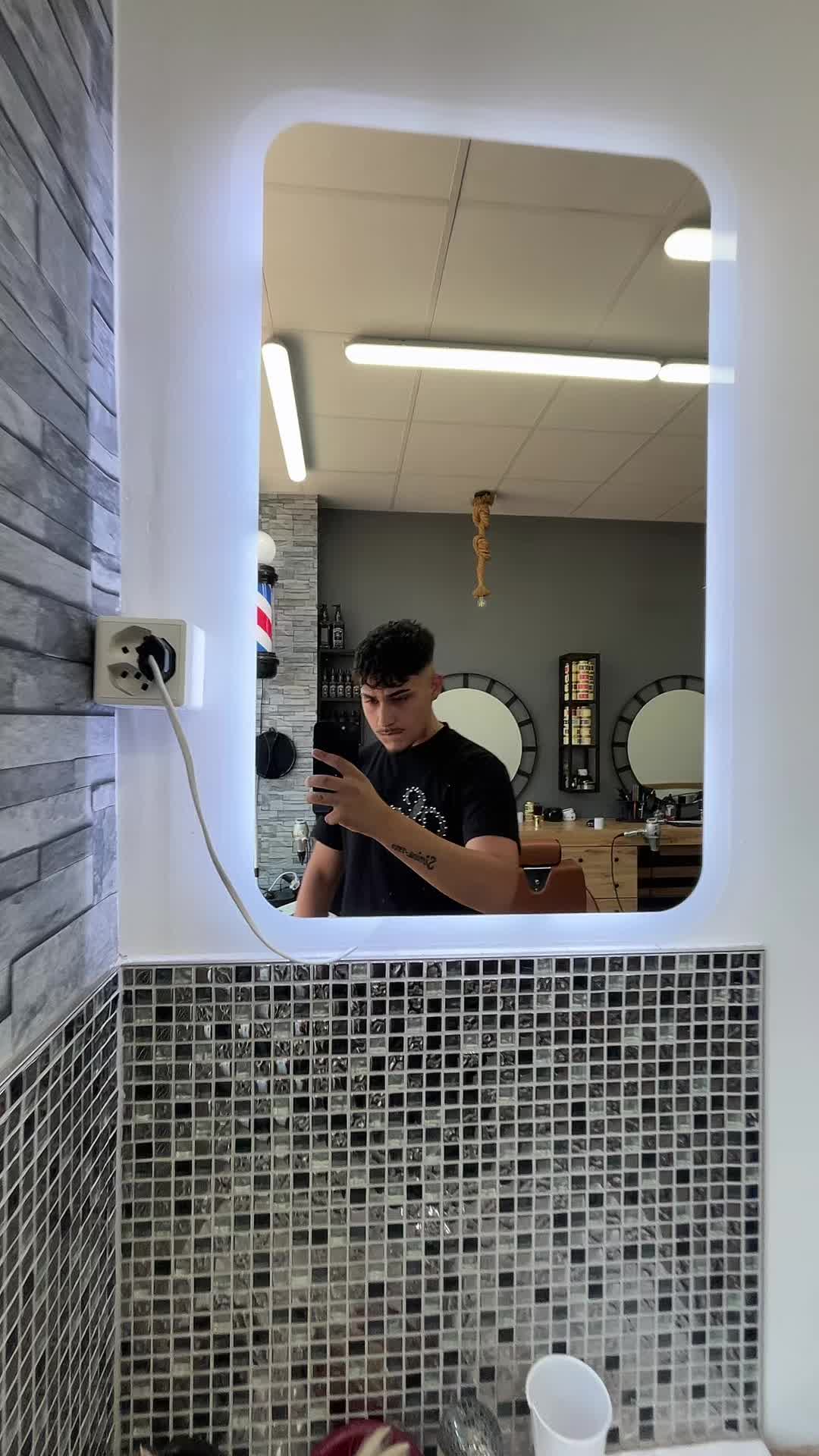 @Italianul