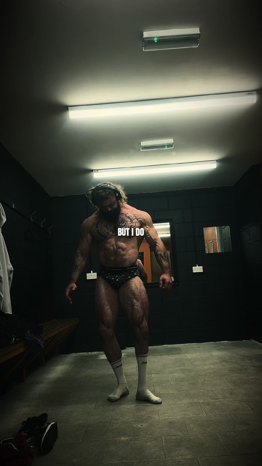 @MWULTRA