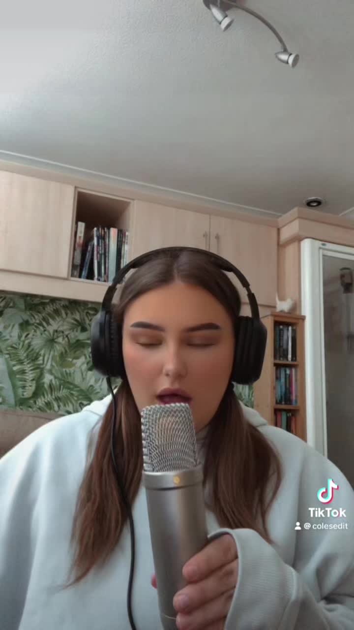 @Coles edit 🎙️🪩