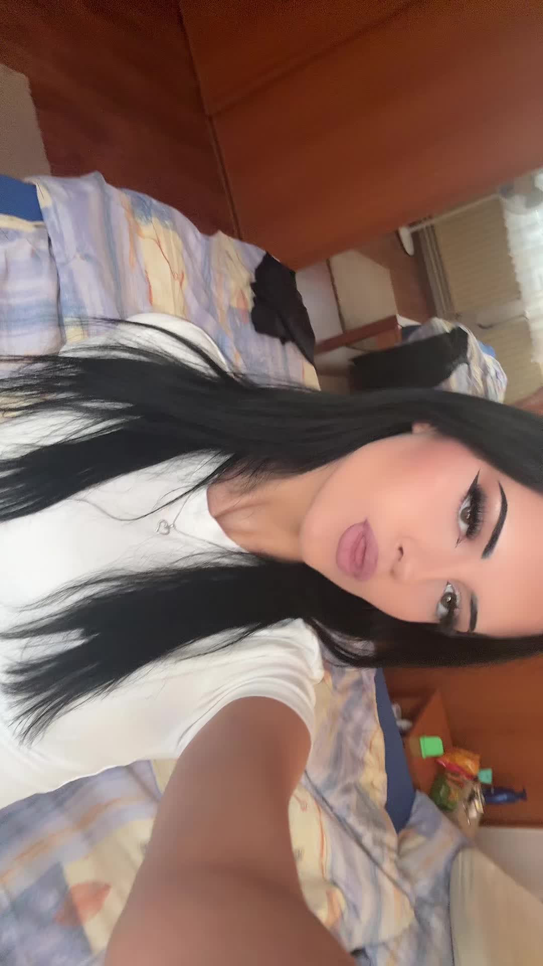 @🕷️🕸️