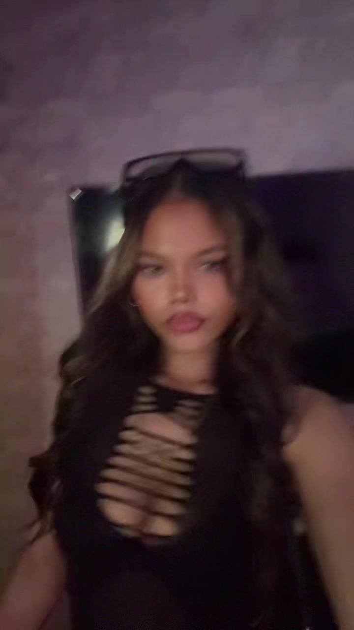 @️