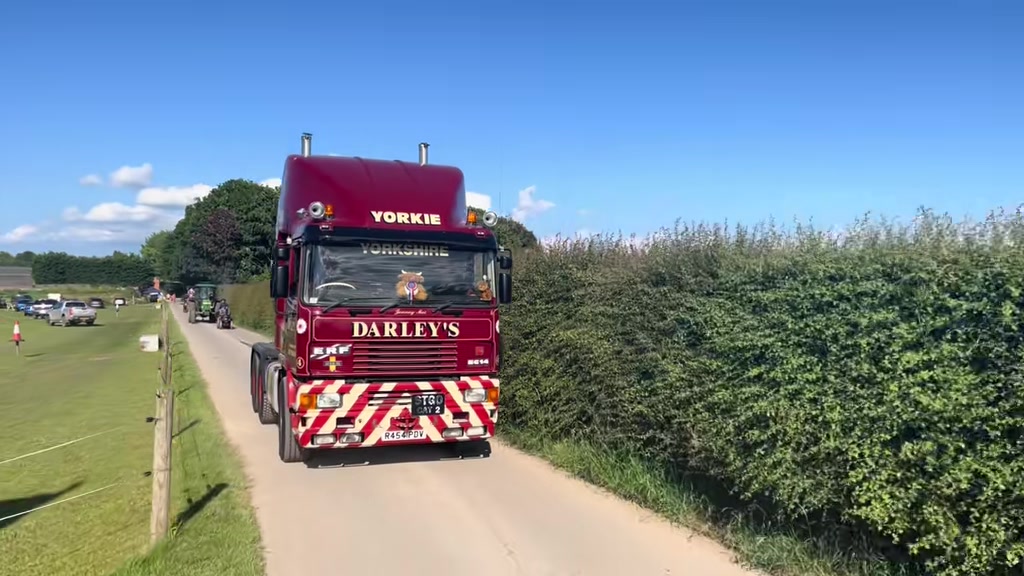 @yorkshirelassuk