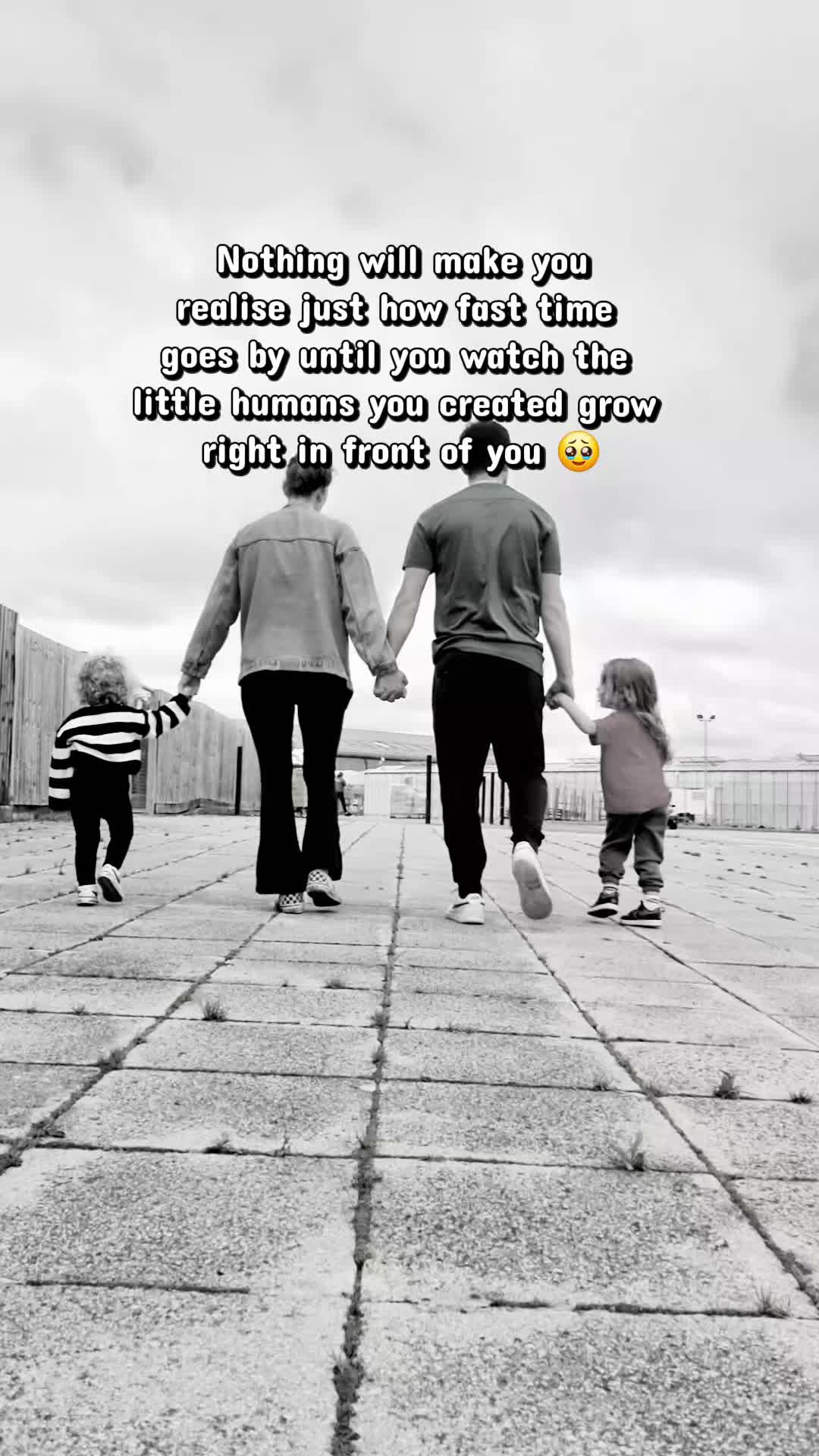 @Tiffany| Family life 🩵🩷