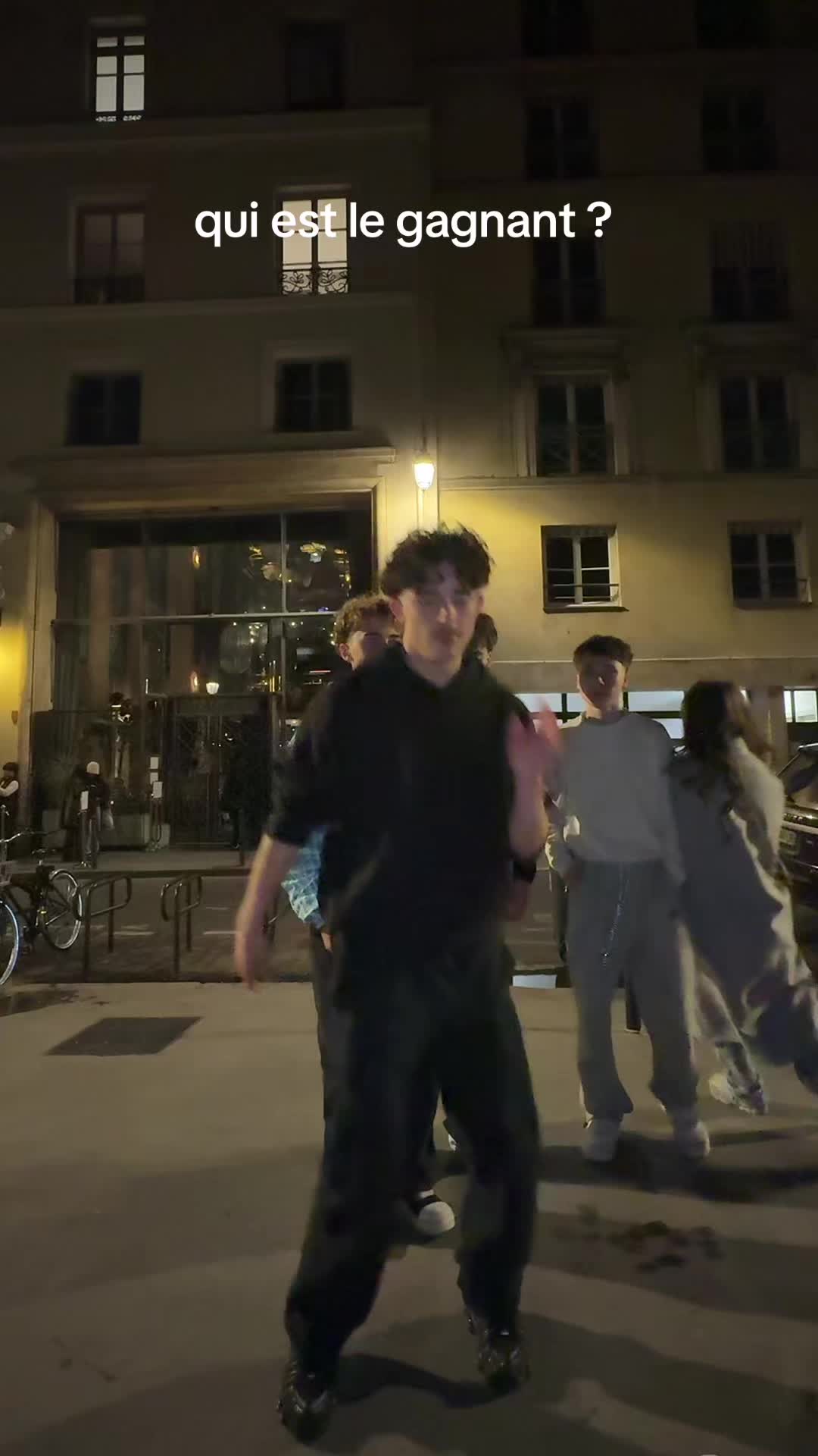 @LEVIVY